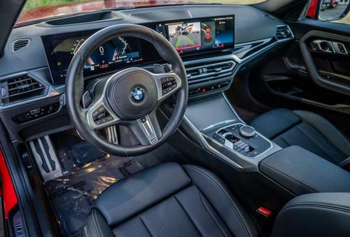 2023 BMW 230 i