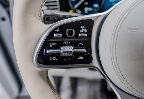 2022 Mercedes-Benz Maybach GLS 600 4MATIC