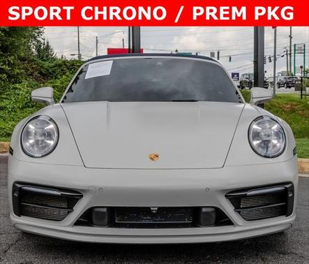 2022 Porsche 911 Carrera