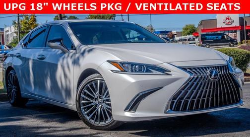 2023 Lexus ES 300h Base