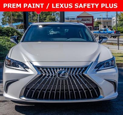 2023 Lexus ES 300h Base