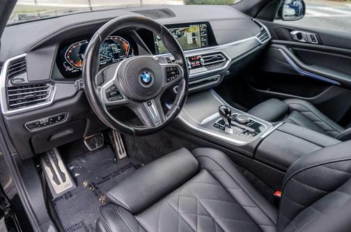 2023 BMW X5 sDrive40i