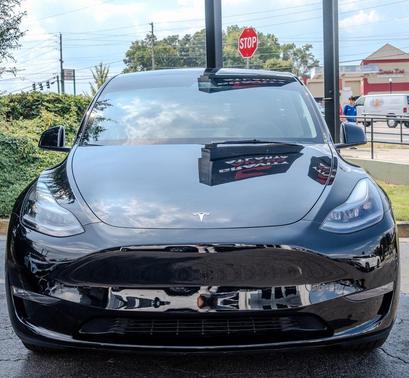 2025 Tesla Model Y Long Range Dual Motor All-Wheel Drive