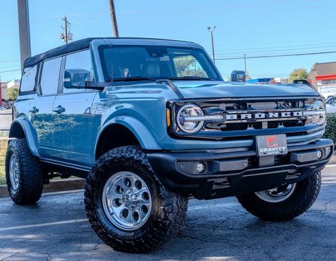 2023 Ford Bronco Outer Banks
