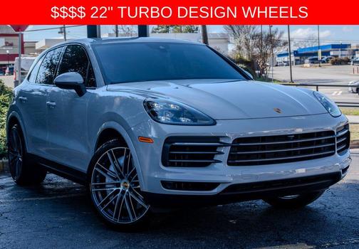 Chalk 2022 Porsche Cayenne Platinum Edition