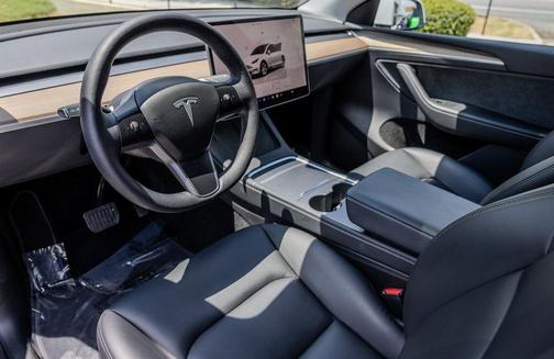 2023 Tesla Model Y Long Range Dual Motor All-Wheel Drive