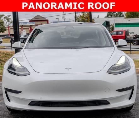 2022 Tesla Model 3 Standard Range