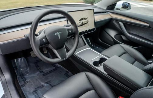 2022 Tesla Model 3 Standard Range