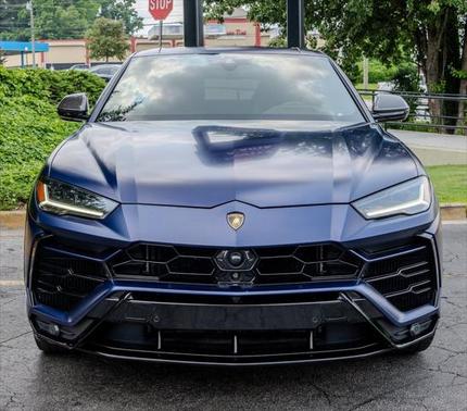 2022 Lamborghini Urus Graphite Capsule