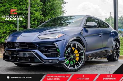 2022 Lamborghini Urus Graphite Capsule