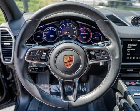 2021 Porsche Cayenne Base