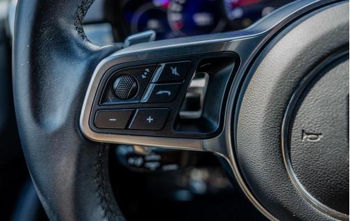 2021 Porsche Cayenne Base
