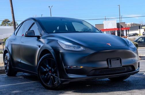 2024 Tesla Model Y Long Range Single Motor Rear-Wheel Drive