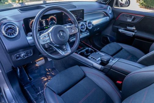 2023 Mercedes-Benz EQB 300 4MATIC