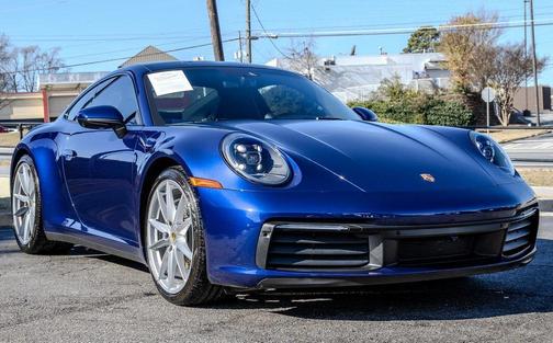 2022 Porsche 911 Carrera