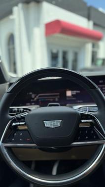 2025 Cadillac Escalade IQ Sport 2
