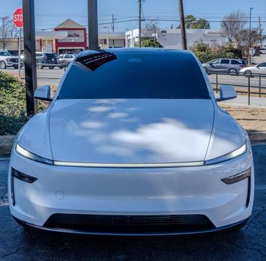 2026 Tesla Model Y 