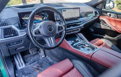 Isle of Man Green Metallic 2024 BMW X6 M60i