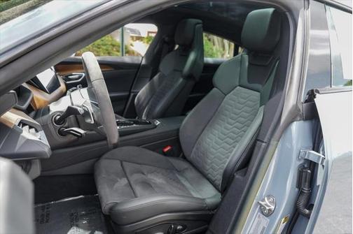 2023 Audi e-tron GT Premium Plus quattro