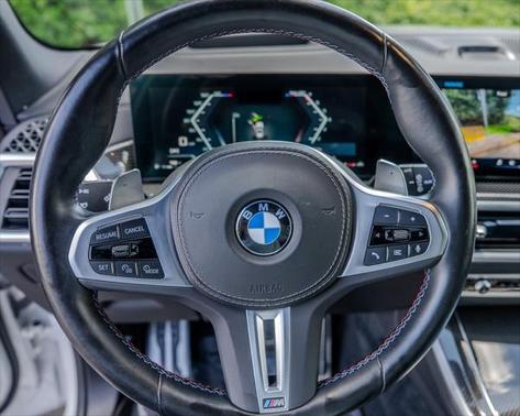 2024 BMW X5 M60i