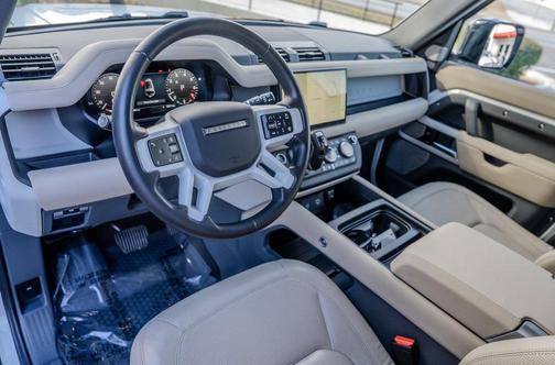 2024 Land Rover Defender 130 P300 S