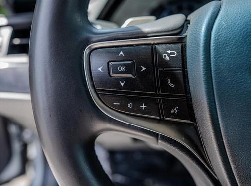 2022 Lexus ES 350 Base