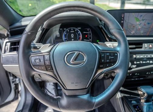 2022 Lexus ES 350 Base