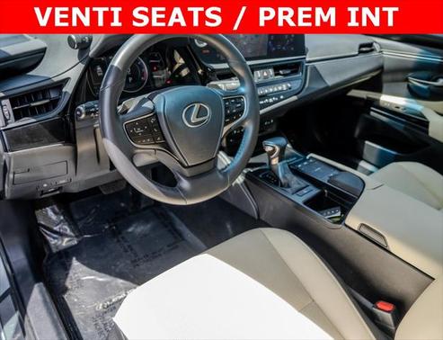 2022 Lexus ES 350 Base