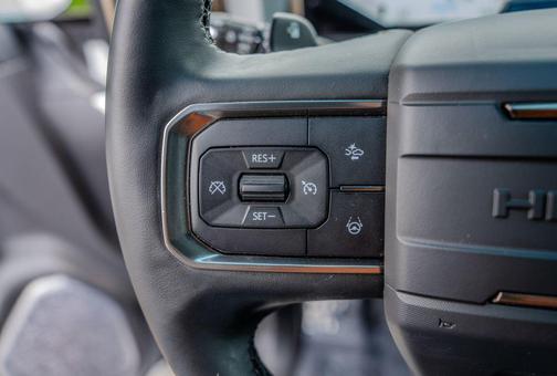 Interstellar White 2025 GMC HUMMER EV SUV 3X