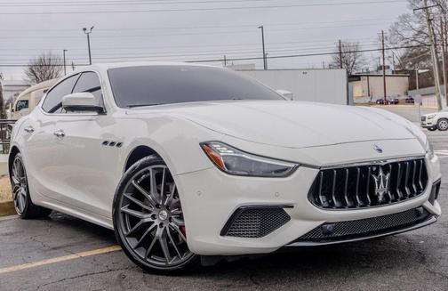 2022 Maserati Ghibli Modena