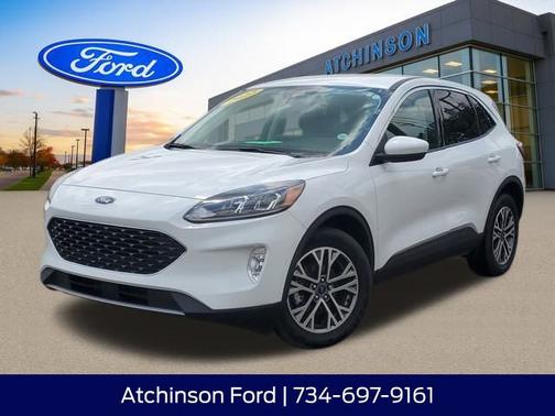 2022 Ford Escape SEL