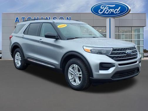 ICONIC SILVER METALLIC 2024 Ford Explorer XLT