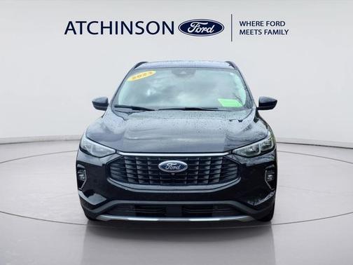 AGATE BLACK METALLIC 2023 Ford Escape PLATINUM