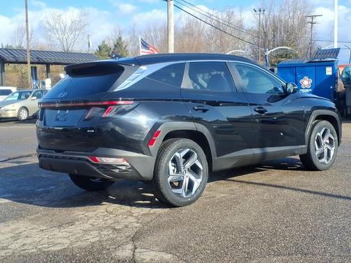 Phantom Black 2023 Hyundai TUCSON SEL