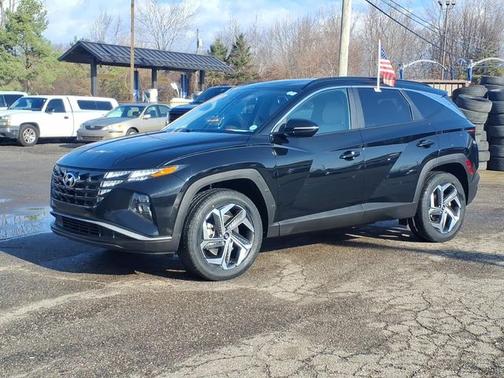 2023 Hyundai TUCSON SEL
