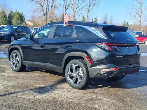 Phantom Black 2023 Hyundai TUCSON SEL