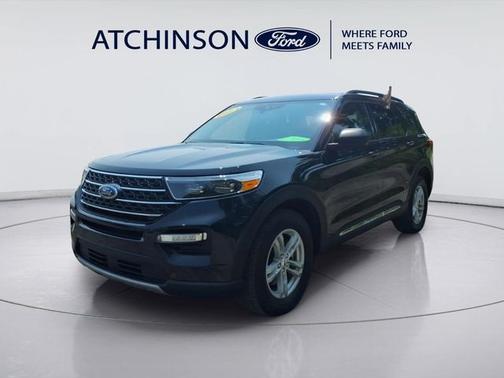 AGATE BLACK METALLIC 2023 Ford Explorer XLT