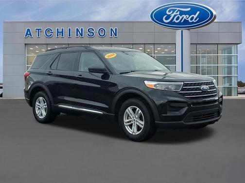 AGATE BLACK METALLIC 2024 Ford Explorer XLT