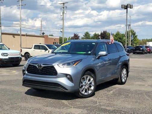2022 Toyota Highlander Limited