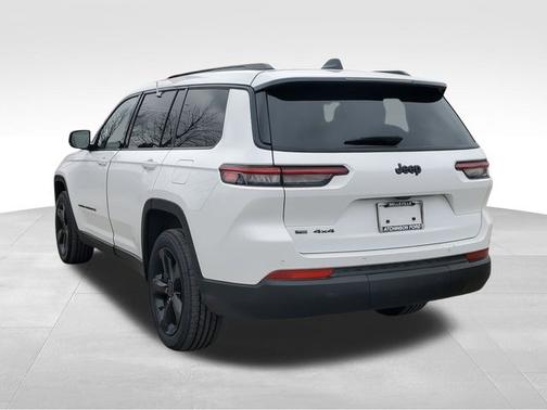 2021 Jeep Grand Cherokee LAREDO