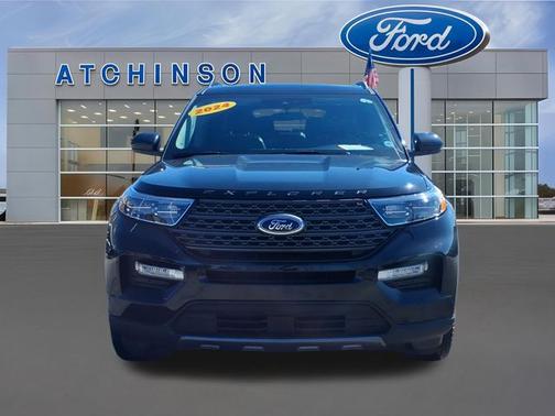 AGATE BLACK METALLIC 2024 Ford Explorer XLT