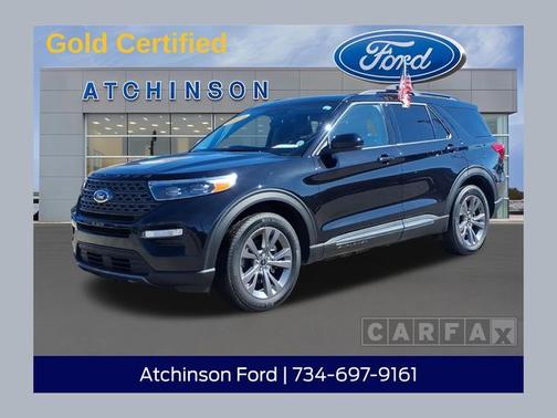 AGATE BLACK METALLIC 2024 Ford Explorer XLT