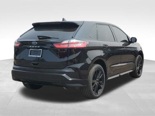2022 Ford Edge ST LINE