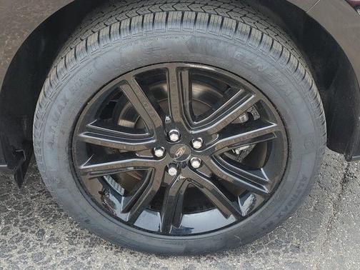 2022 Ford Edge ST LINE