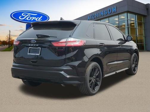 2022 Ford Edge ST Line