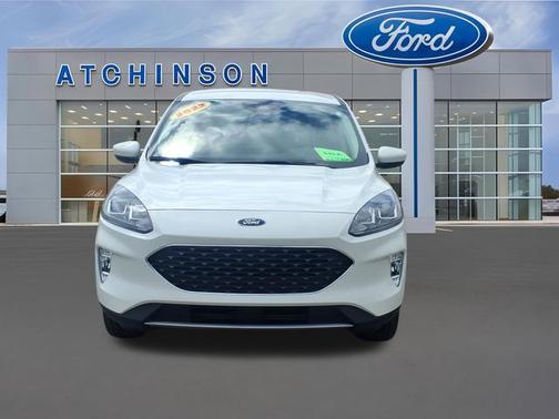 STAR WHITE METALLIC TRI-COA 2022 Ford Escape SEL