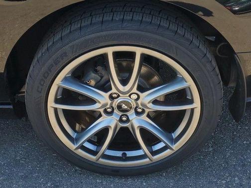 2014 Ford Mustang GT Premium