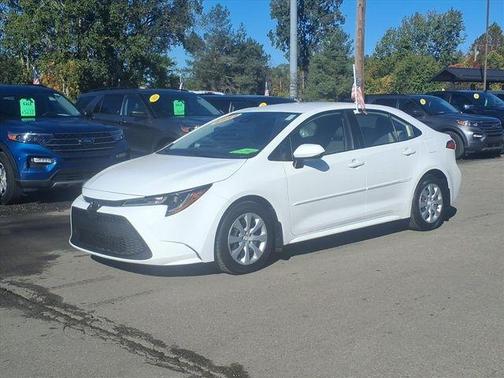 2022 Toyota Corolla LE