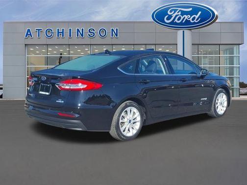 2019 Ford Fusion Hybrid SE