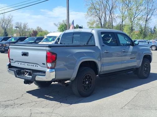Cement 2021 Toyota Tacoma SR5